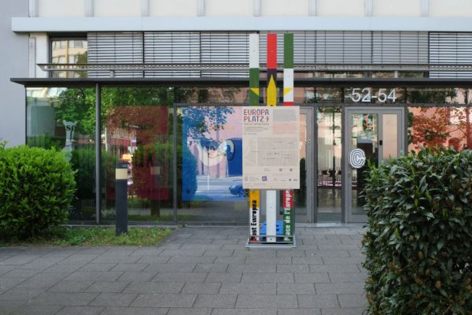 Europaplatz (Recht sprechen)