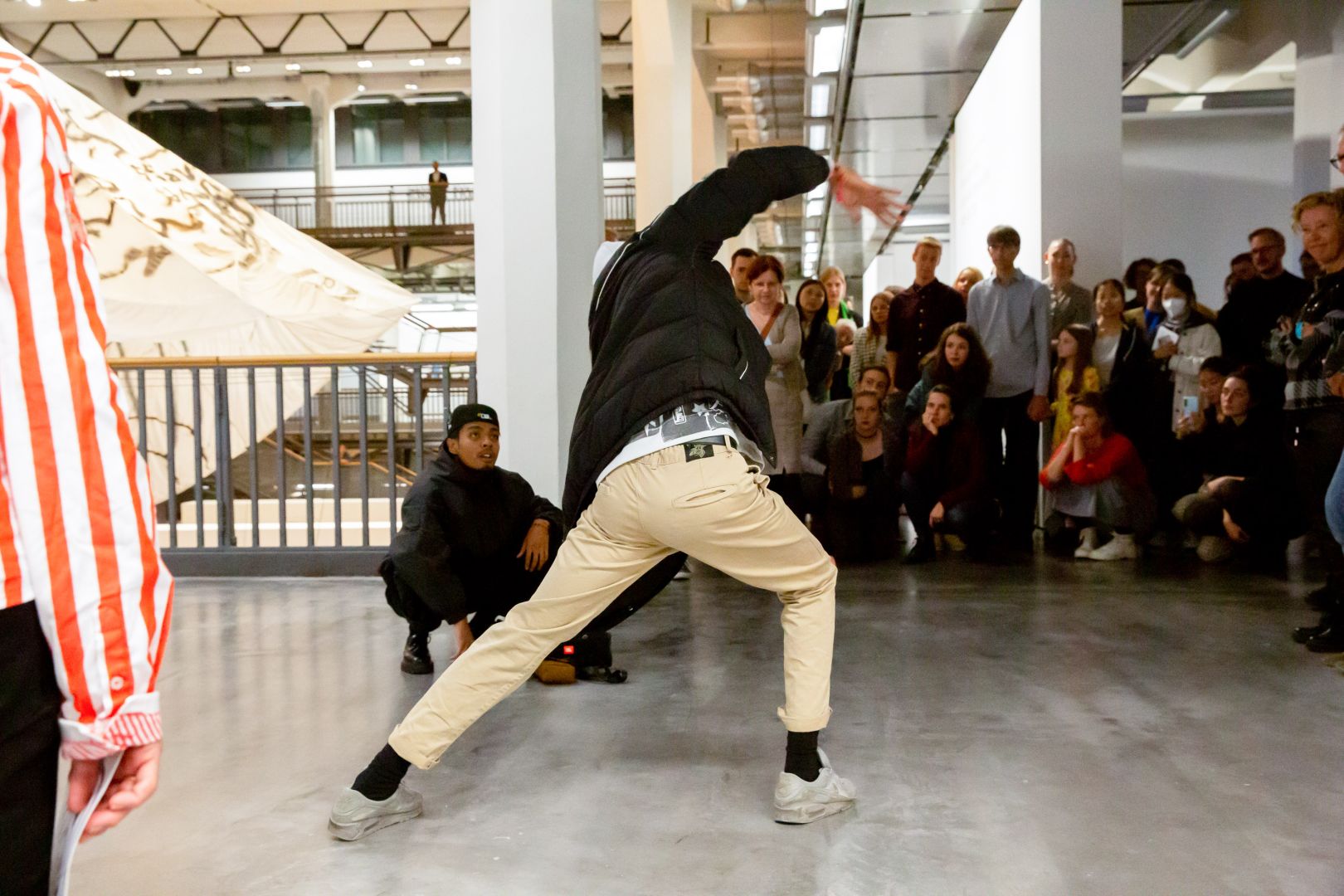 Retour de Paris: Karolina Sobel