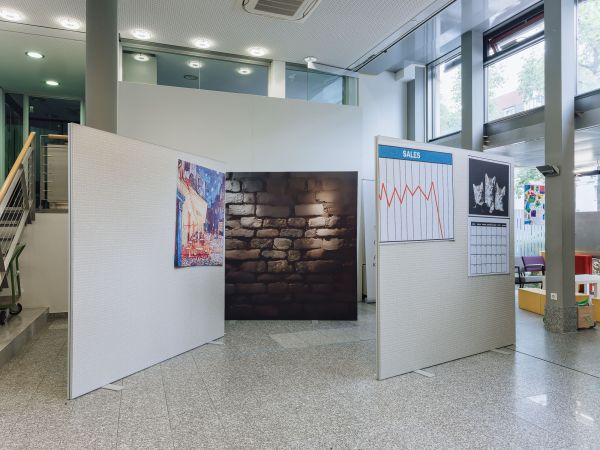 Retour de Paris: Juli Gebhardt "Out of bounds" 